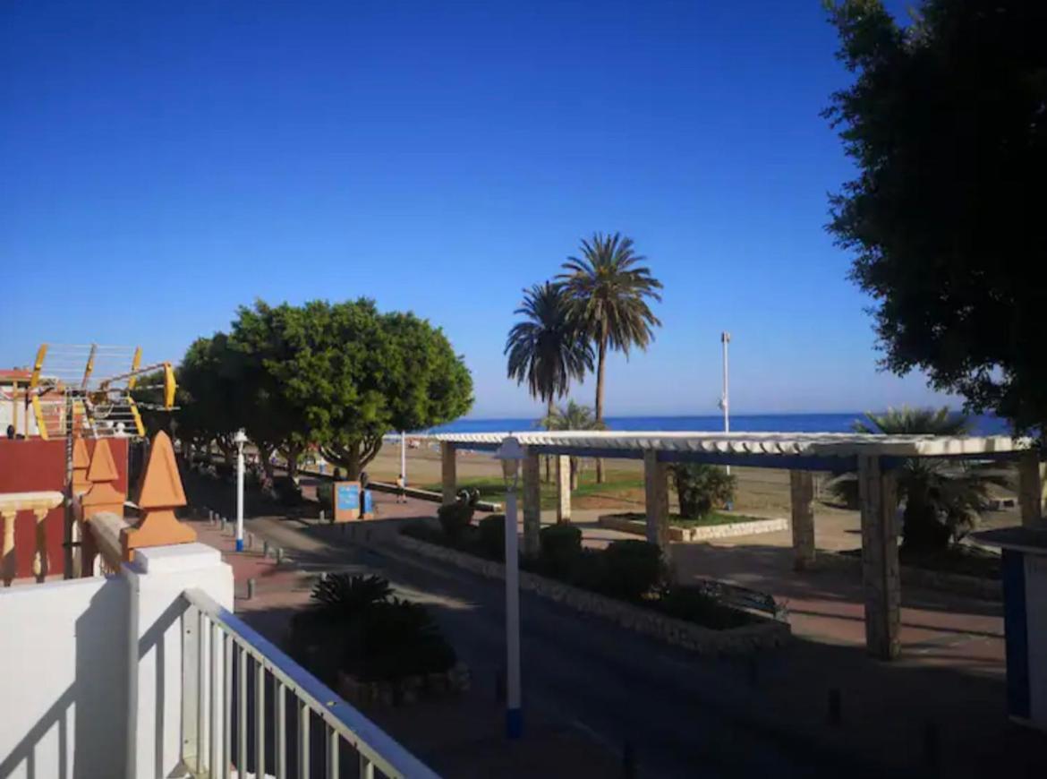 Beachfront House Málaga Dış mekan fotoğraf